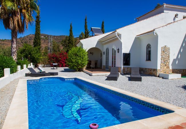 Villa in Algarrobo - Casa el Mirador - Authentic Spanish Country House