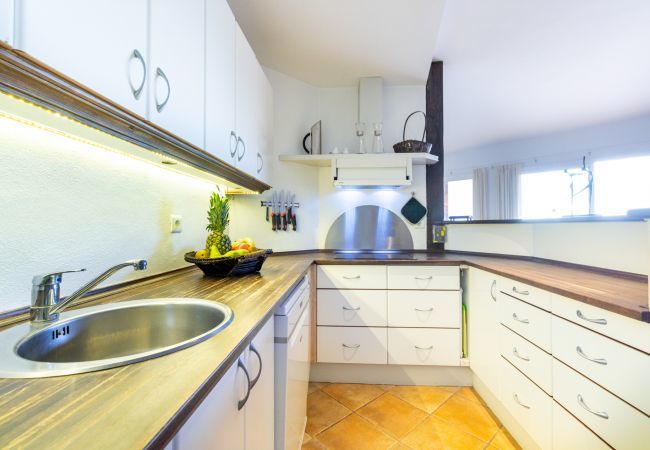 Apartment in Fuengirola - Buganvilla, El Higueron Apartment in Fuengirola - Buganvilla, El Higueron