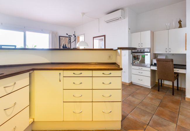 Apartment in Fuengirola - Buganvilla, El Higueron Apartment in Fuengirola - Buganvilla, El Higueron