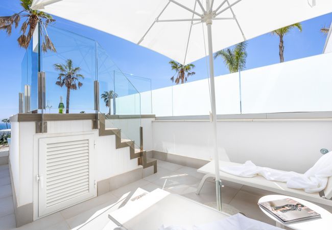 Apartment in Mijas Costa - Santa Barbara Heights CLC - Luxury, private pool on terrace, sea view Apartment in Mijas Costa - Santa Barbara Heights CLC - Luxury, private pool on terrace, sea view