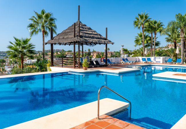 Apartment in Marbella - Las Tortugas Marbella – Luxury Penthouse with Sea Views & Jacuzzi Apartment in Marbella - Las Tortugas Marbella – Luxury Penthouse with Sea Views & Jacuzzi