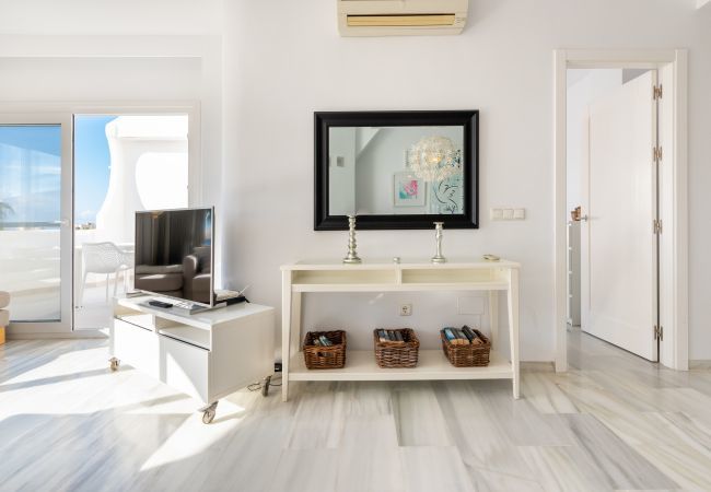 Apartment in Mijas Costa - Jardines de Calahonda III | Beautiful sea and garden view Apartment in Mijas Costa - Jardines de Calahonda III | Beautiful sea and garden view