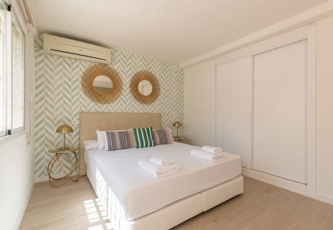 Apartment in Málaga -  Thyssen Penthouse  with terrace 3C  Apartment in Málaga -  Thyssen Penthouse  with terrace 3C