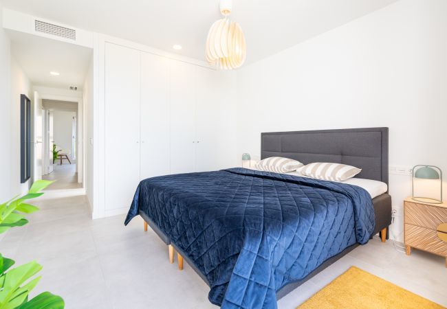 Apartment in Benalmádena - Bahia de Torrequebrada | Coastal Comfort & Sea Views Apartment in Benalmádena - Bahia de Torrequebrada | Coastal Comfort & Sea Views