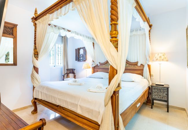 Apartment in Marbella - Los Lagos Golf I | Uniquely styled 3 bedroom apartment in Marbella Apartment in Marbella - Los Lagos Golf I | Uniquely styled 3 bedroom apartment in Marbella
