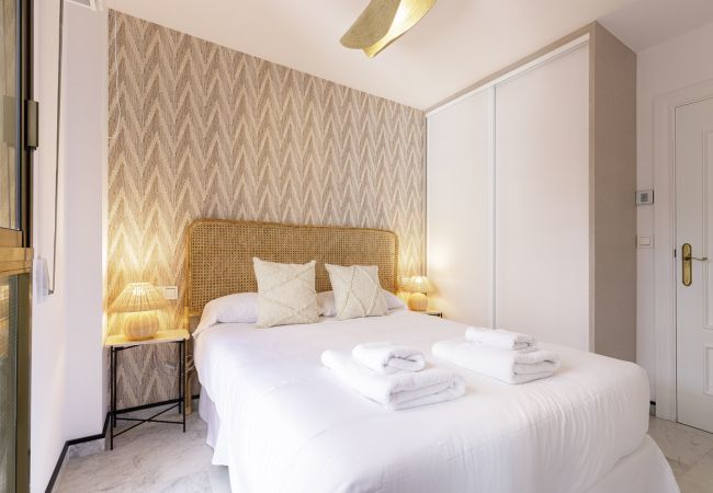 Apartment in Málaga - Malagueta Palmeral de las Sorpresas Apartment in Málaga - Malagueta Palmeral de las Sorpresas