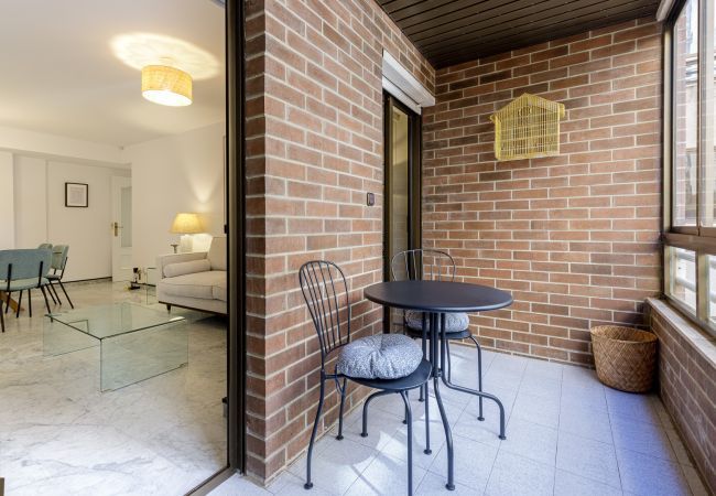 Apartment in Málaga - Malagueta Palmeral de las Sorpresas Apartment in Málaga - Malagueta Palmeral de las Sorpresas