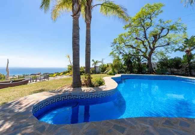 Villa in Mijas Costa - Villa Cabopino | Golfside Villa with Spectacular Ocean Views Villa in Mijas Costa - Villa Cabopino | Golfside Villa with Spectacular Ocean Views