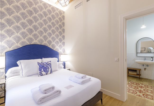 Apartment in Málaga - Palacio Vegafuente 1.4 Terrace Apartment in Málaga - Palacio Vegafuente 1.4 Terrace