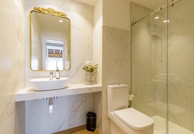 Apartment in Málaga - Palacio Vegafuente 2.4 Terrace Apartment in Málaga - Palacio Vegafuente 2.4 Terrace