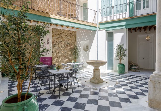 Apartment in Málaga - Palacio Vegafuente 2.4 Terrace Apartment in Málaga - Palacio Vegafuente 2.4 Terrace