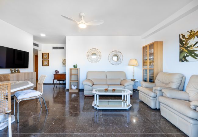 Apartment in Torremolinos - La Carihuela Beachfront II | Stylish Comfort by the Sea Apartment in Torremolinos - La Carihuela Beachfront II | Stylish Comfort by the Sea