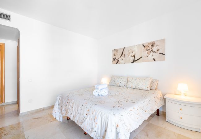 Apartment in Torremolinos - La Carihuela Beachfront II | Stylish Comfort by the Sea Apartment in Torremolinos - La Carihuela Beachfront II | Stylish Comfort by the Sea
