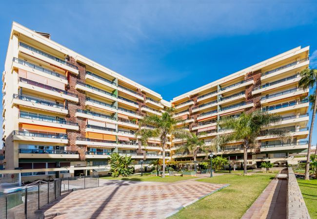 Apartment in Torremolinos - La Carihuela Beachfront II | Stylish Comfort by the Sea Apartment in Torremolinos - La Carihuela Beachfront II | Stylish Comfort by the Sea