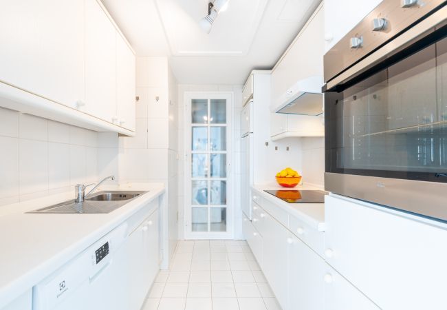 Apartment in Benalmádena - Puerto Deportivo | Scenic Marina Views & Coastal Comfort in Puerto Marina Benalmadena Apartment in Benalmádena - Puerto Deportivo | Scenic Marina Views & Coastal Comfort in Puerto Marina Benalmadena