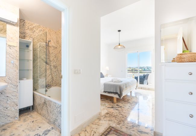 Apartment in La Cala de Mijas - Penthouse La Cala |  Offering dual terraces and spectacular ocean views Apartment in La Cala de Mijas - Penthouse La Cala |  Offering dual terraces and spectacular ocean views