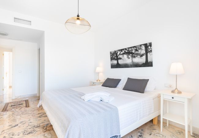 Apartment in La Cala de Mijas - Penthouse La Cala |  Offering dual terraces and spectacular ocean views Apartment in La Cala de Mijas - Penthouse La Cala |  Offering dual terraces and spectacular ocean views