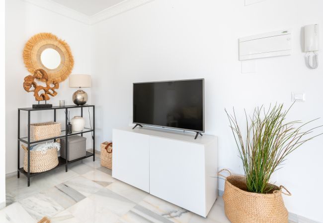 Apartment in Marbella - Jardines Puerto Banús – Elegance and Comfort in Marbella’s Heart Apartment in Marbella - Jardines Puerto Banús – Elegance and Comfort in Marbella’s Heart