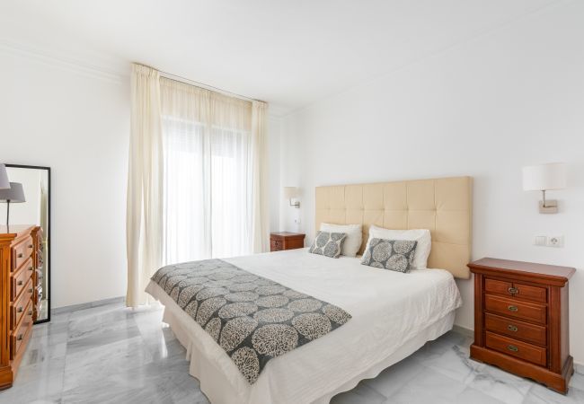 Apartment in Marbella - Jardines Puerto Banús – Elegance and Comfort in Marbella’s Heart Apartment in Marbella - Jardines Puerto Banús – Elegance and Comfort in Marbella’s Heart