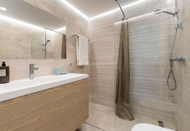 Apartment in Marbella - Jardines Puerto Banús – Elegance and Comfort in Marbella’s Heart Apartment in Marbella - Jardines Puerto Banús – Elegance and Comfort in Marbella’s Heart