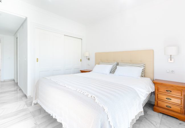 Apartment in Marbella - Jardines Puerto Banús – Elegance and Comfort in Marbella’s Heart Apartment in Marbella - Jardines Puerto Banús – Elegance and Comfort in Marbella’s Heart