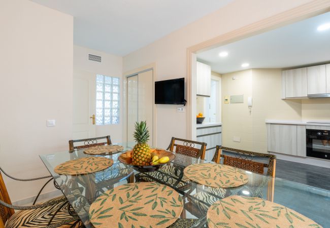 Apartment in Mijas Costa - Aquamijas Retreat – Modern Comfort Near Aguamijas Water Park Apartment in Mijas Costa - Aquamijas Retreat – Modern Comfort Near Aguamijas Water Park