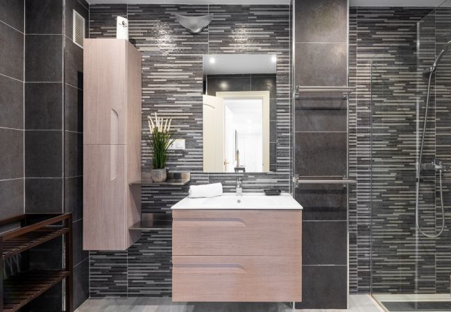 Apartment in Mijas Costa - Aquamijas Retreat – Modern Comfort Near Aguamijas Water Park Apartment in Mijas Costa - Aquamijas Retreat – Modern Comfort Near Aguamijas Water Park