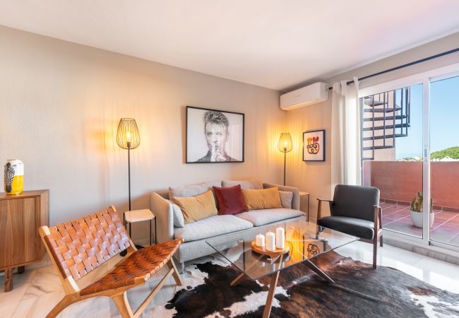 Apartment in Marbella - Penthouse Amatista – Sea Views & Sun Terrace in Marbella Apartment in Marbella - Penthouse Amatista – Sea Views & Sun Terrace in Marbella