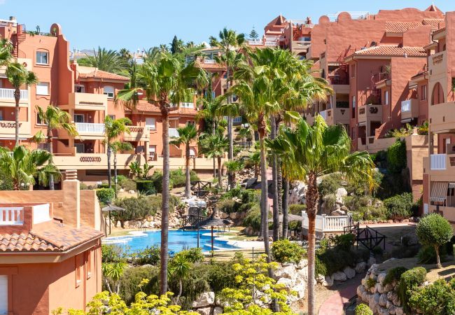 Apartment in Marbella - Penthouse Amatista – Sea Views & Sun Terrace in Marbella Apartment in Marbella - Penthouse Amatista – Sea Views & Sun Terrace in Marbella