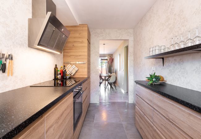 Apartment in Marbella - Penthouse Amatista – Sea Views & Sun Terrace in Marbella Apartment in Marbella - Penthouse Amatista – Sea Views & Sun Terrace in Marbella