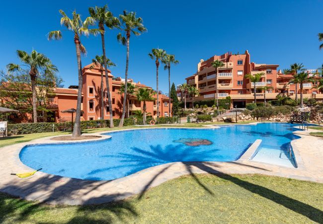 Apartment in Marbella - Penthouse Amatista – Sea Views & Sun Terrace in Marbella Apartment in Marbella - Penthouse Amatista – Sea Views & Sun Terrace in Marbella