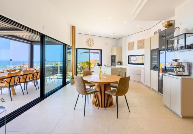 Villa in Torrox Costa - Penthouse Mirador  5 bedroom luxury view Villa in Torrox Costa - Penthouse Mirador  5 bedroom luxury view