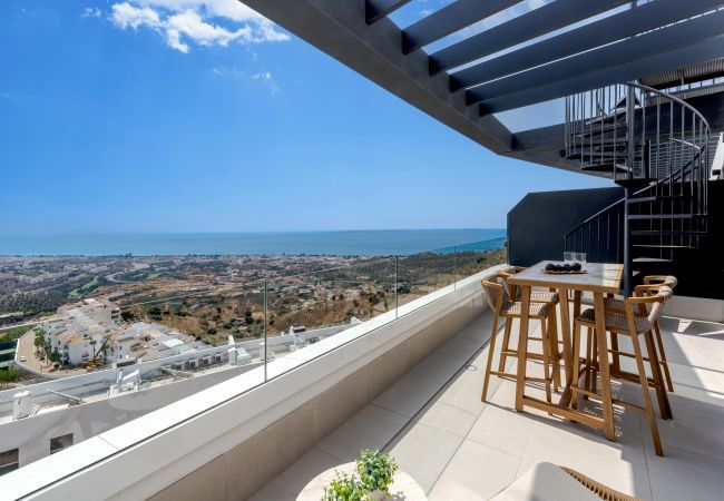 Apartment in Rincón de la Victoria - Bali in Rincón | Elegant 2BR Apartment with Terrace & Sea Views