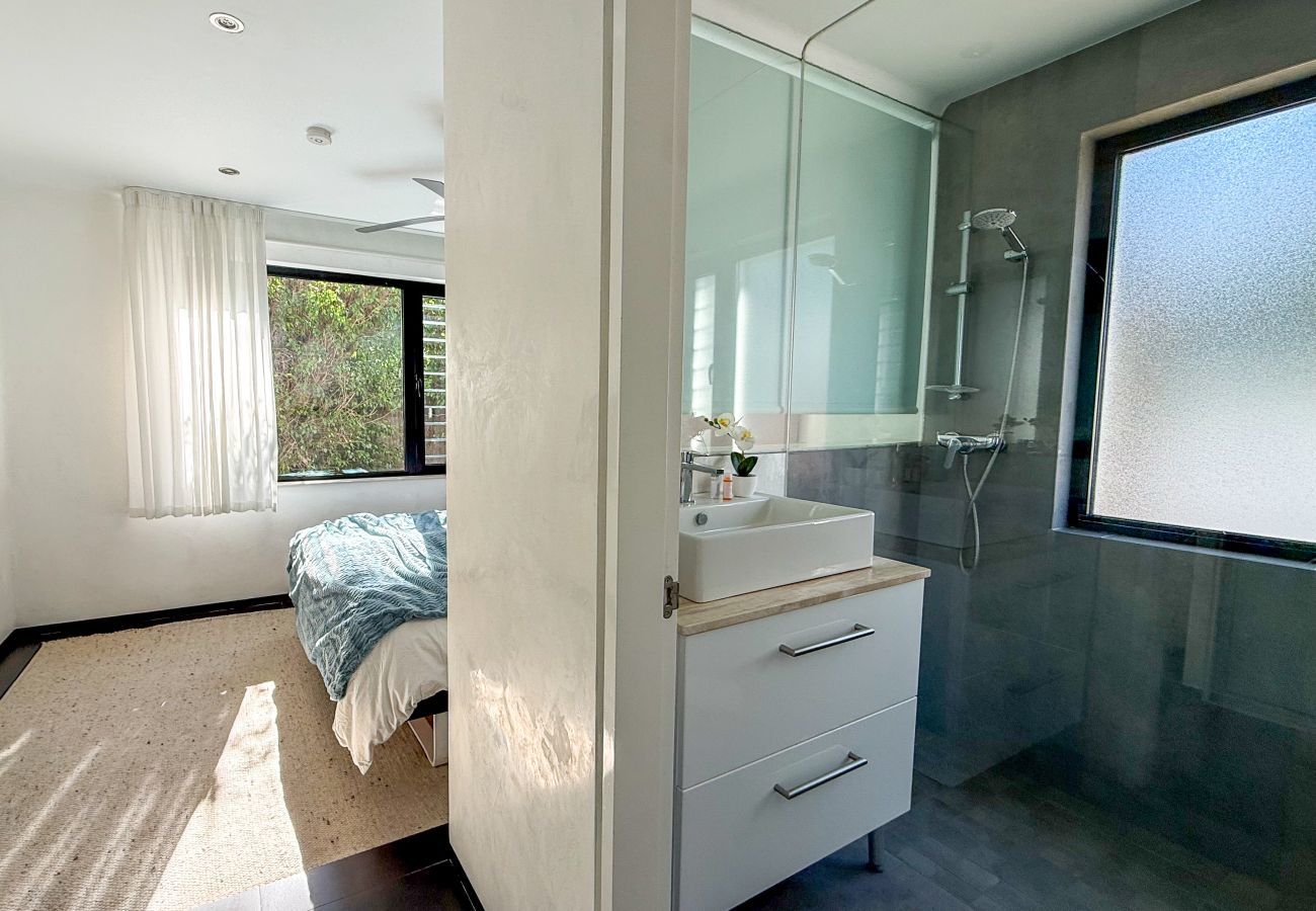 Villa in Marbella - La Corsa Marbella - Luxury 5 bed/bath villa with private pool, jacuzzi