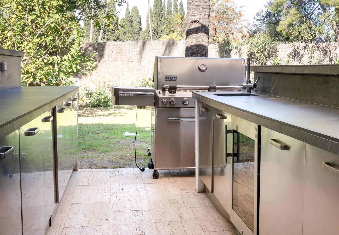 Villa in Marbella - La Corsa Marbella - Luxury 5 bed/bath villa with private pool, jacuzzi