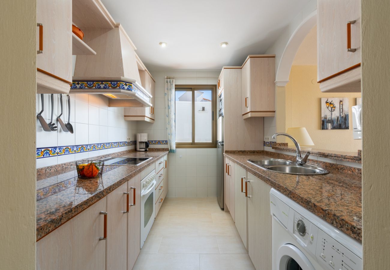 Apartment in Benalmádena - Pueblo Evita III, Benalmadena - 3 BED / 2 BATH, terrace, sea view