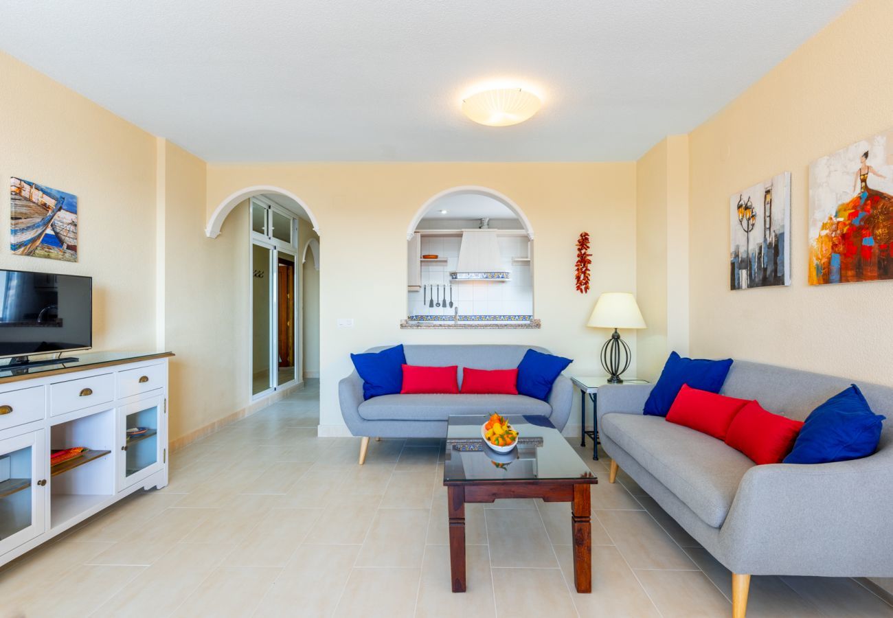 Apartment in Benalmádena - Pueblo Evita III, Benalmadena - 3 BED / 2 BATH, terrace, sea view