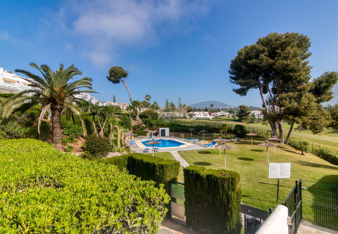 Apartment in Marbella - Azahara Marbella - Modern decorated apartment with lovely terrace view