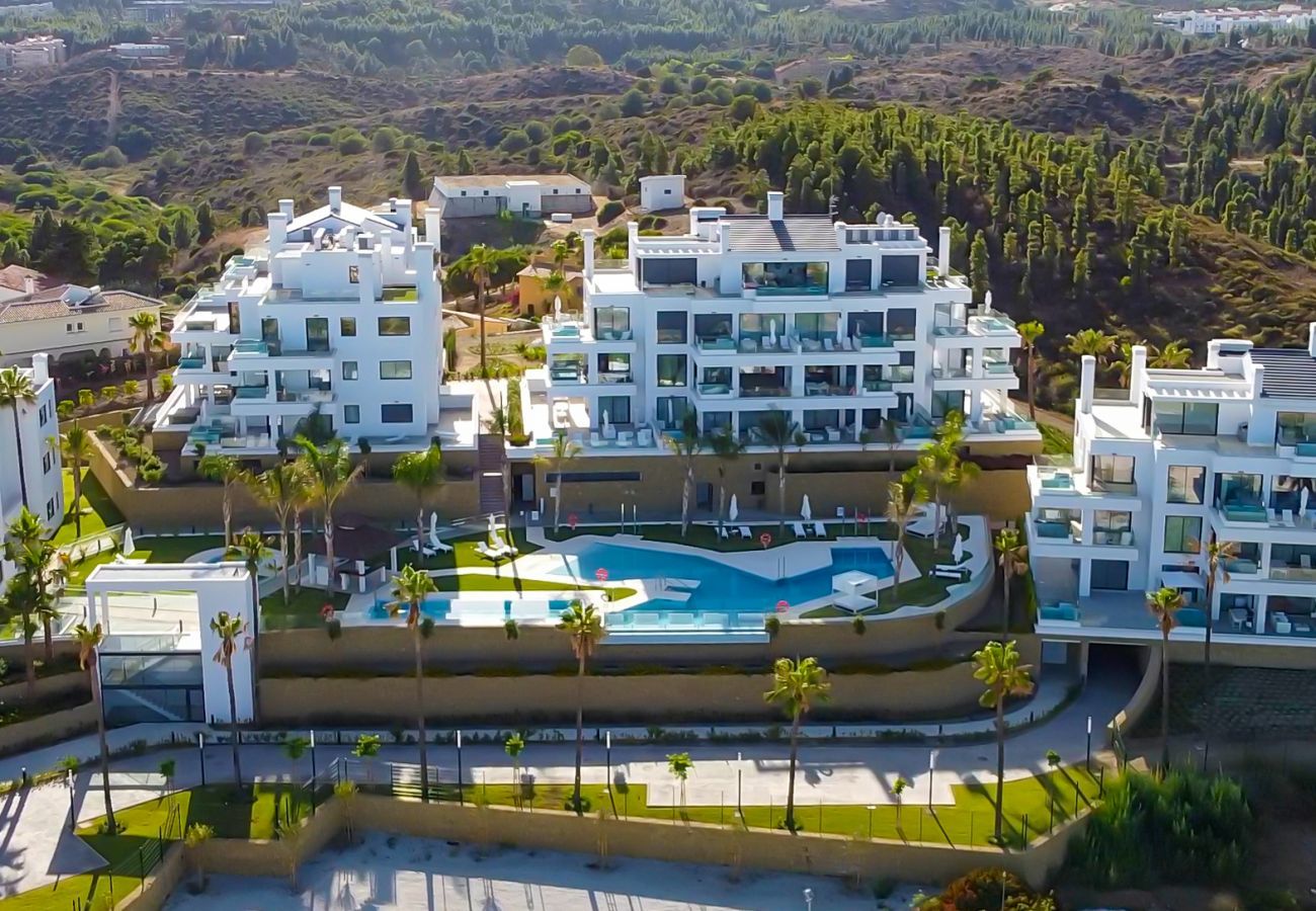 Apartment in Mijas Costa - Santa Barbara Heights CLC - Luxury, private pool on terrace, sea view