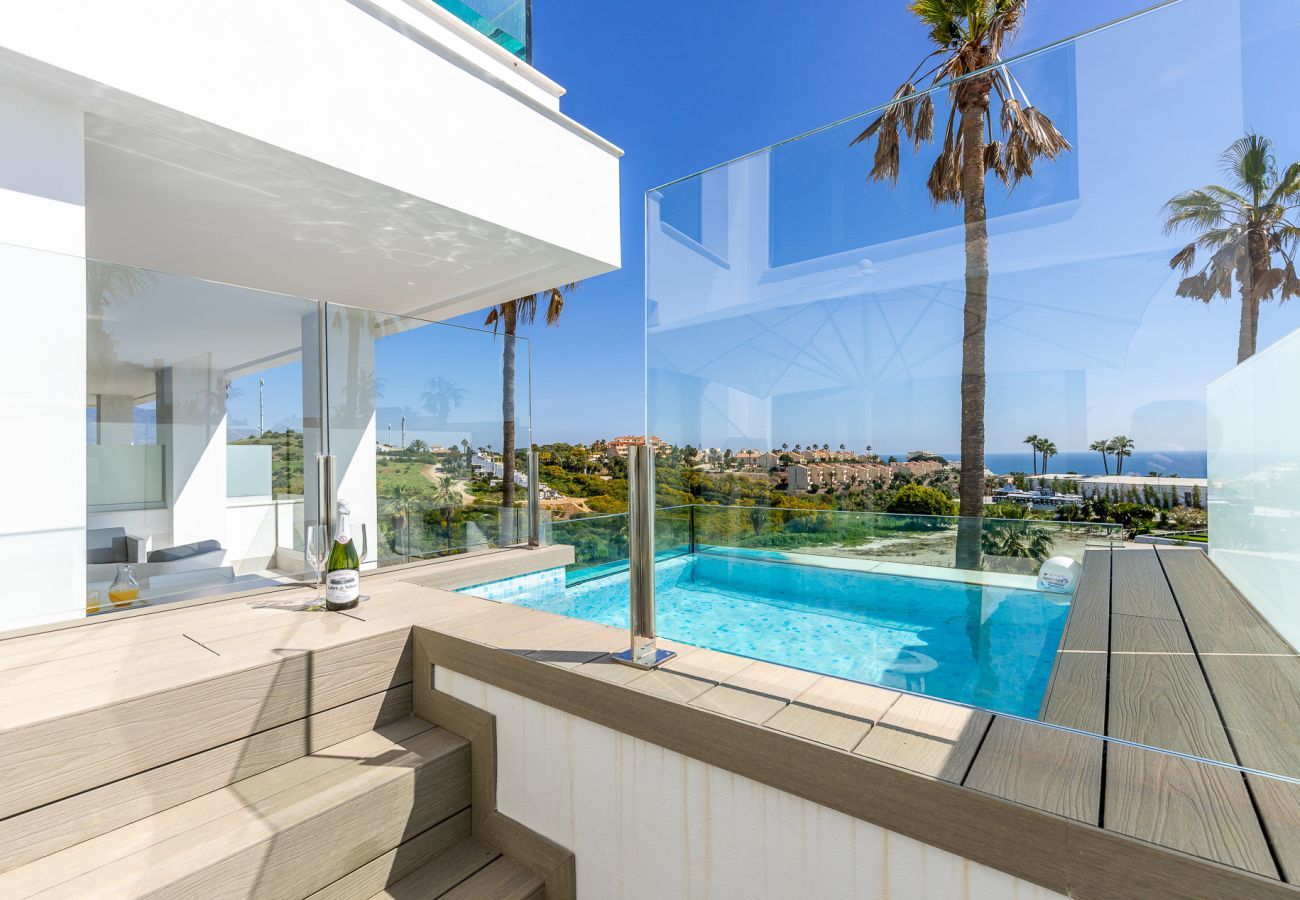 Apartment in Mijas Costa - Santa Barbara Heights CLC - Luxury, private pool on terrace, sea view