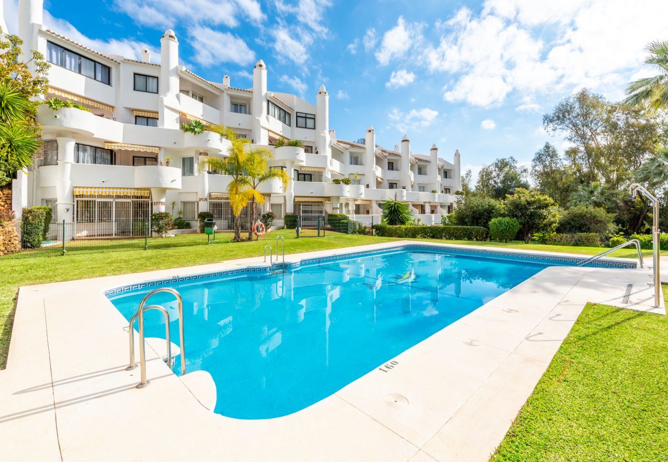 Apartment in Mijas Costa - Cozy vacation home with garden | Jardines de Calahonda II