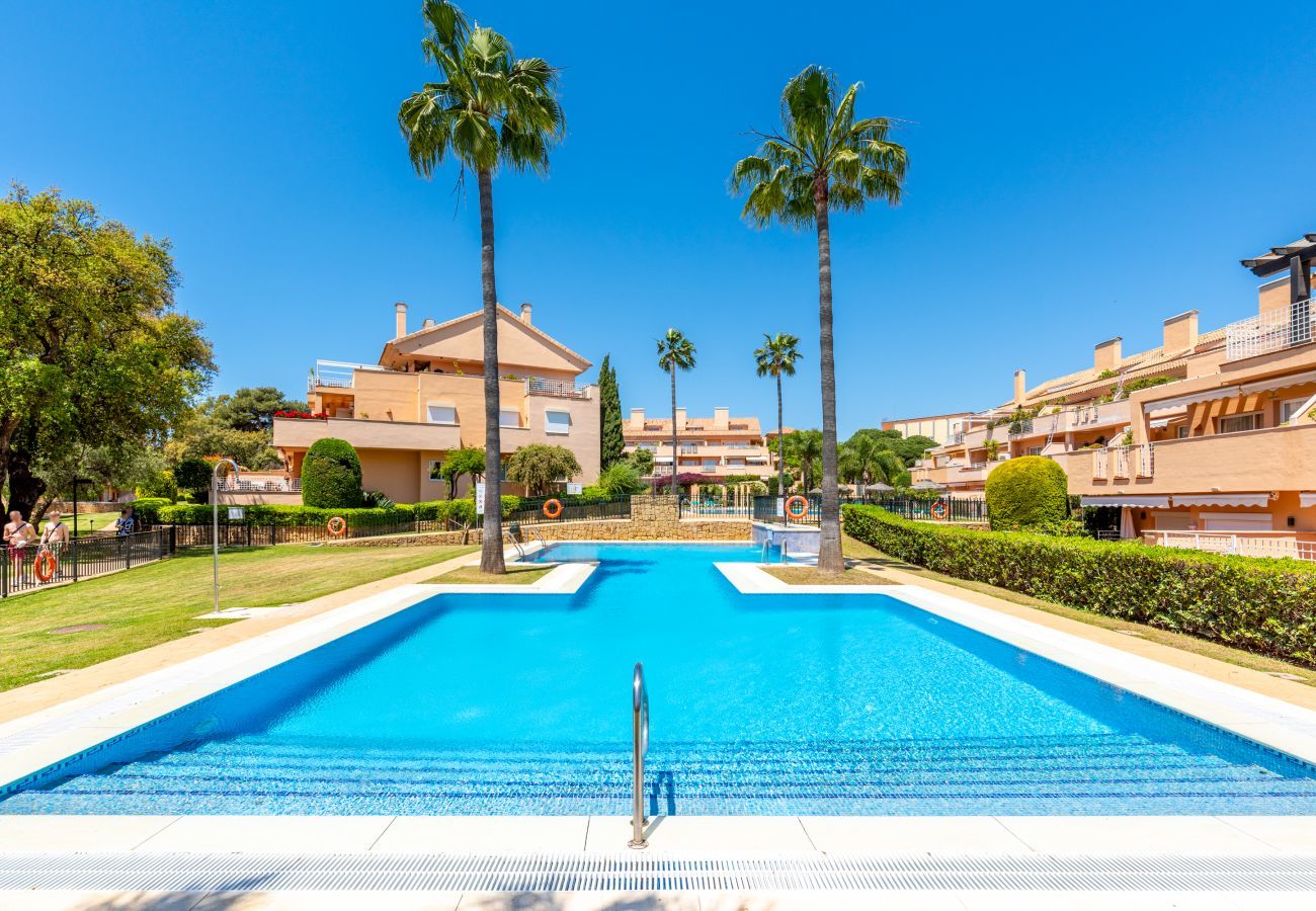 Apartment in Marbella - Lovely 3 bed apt. in Jardines de Santa Maria Golf, Marbella