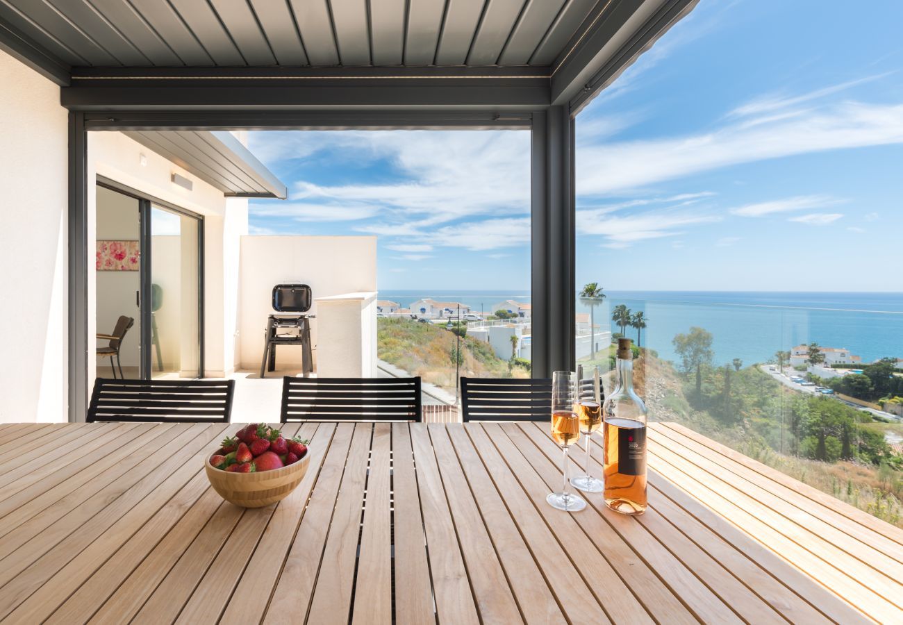 Apartment in Torrox Costa - 3 bedroom jacuzzi