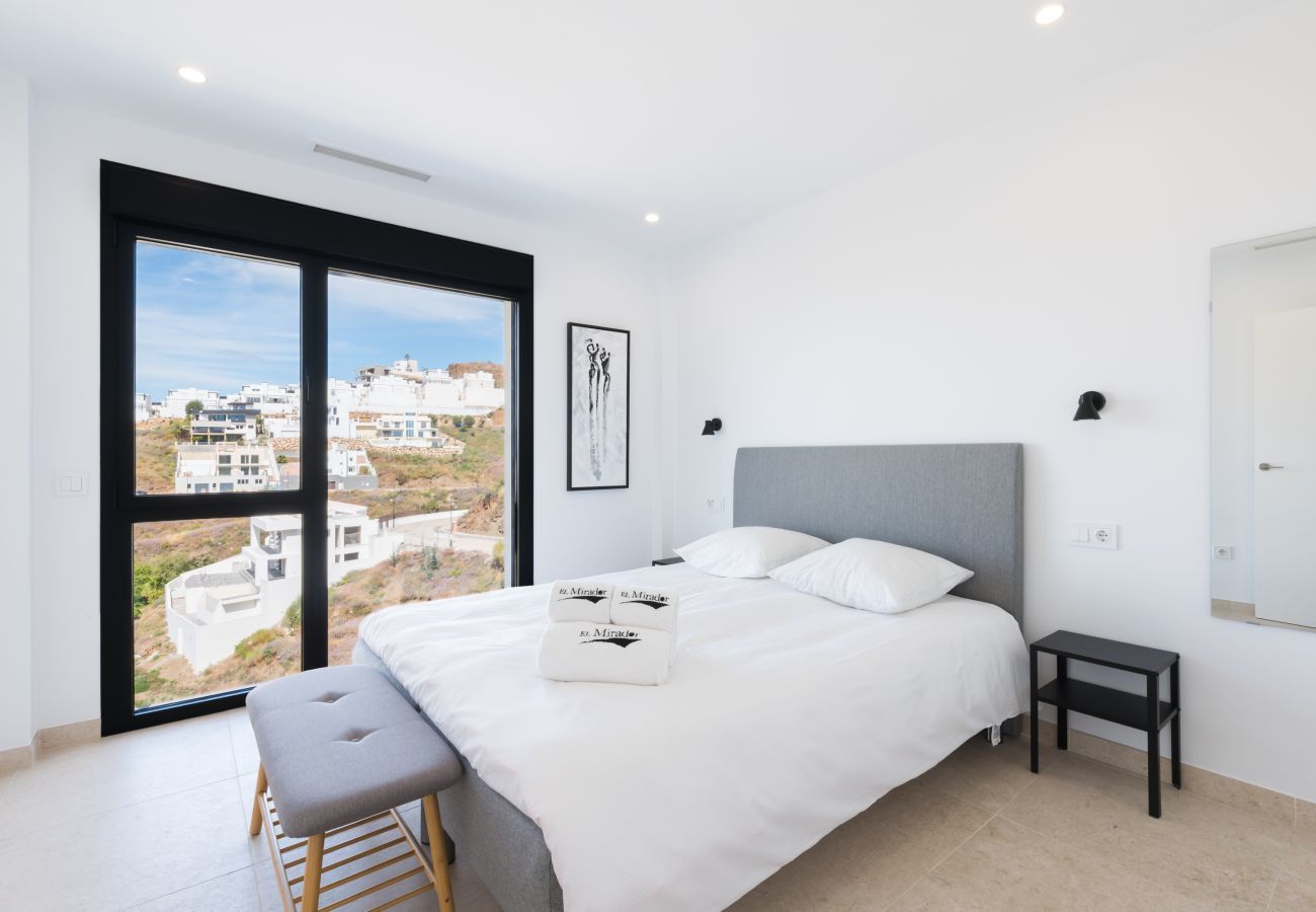 Apartment in Torrox Costa - Mirador 3 bedroom jacuzzi 