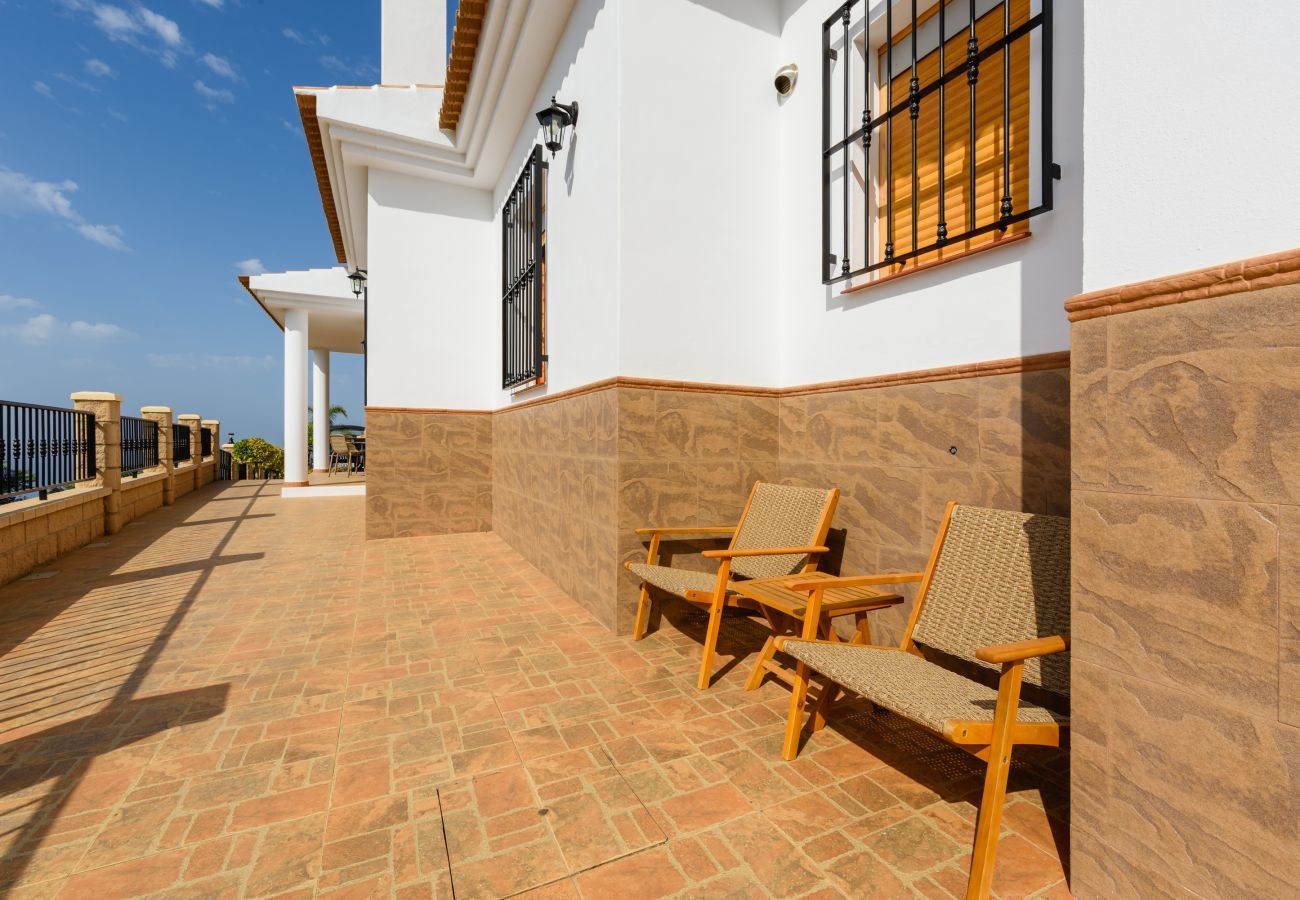 Villa in Sayalonga - Casa Kousgaard | Sayalonga Mountain House with Sea Views & Pool