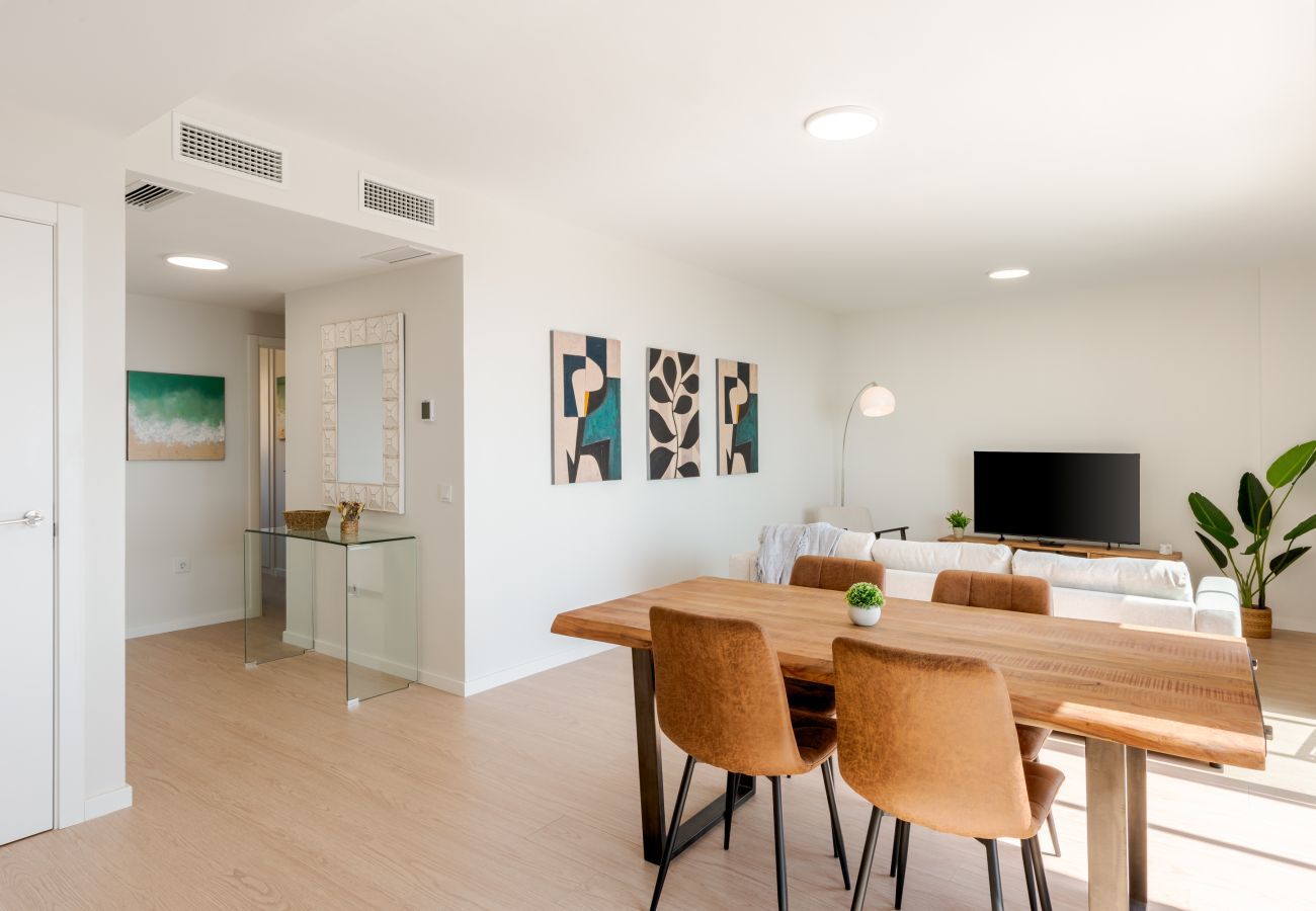 Apartment in Rincón de la Victoria - Bali in Rincón | Elegant 2BR Apartment with Terrace & Sea Views