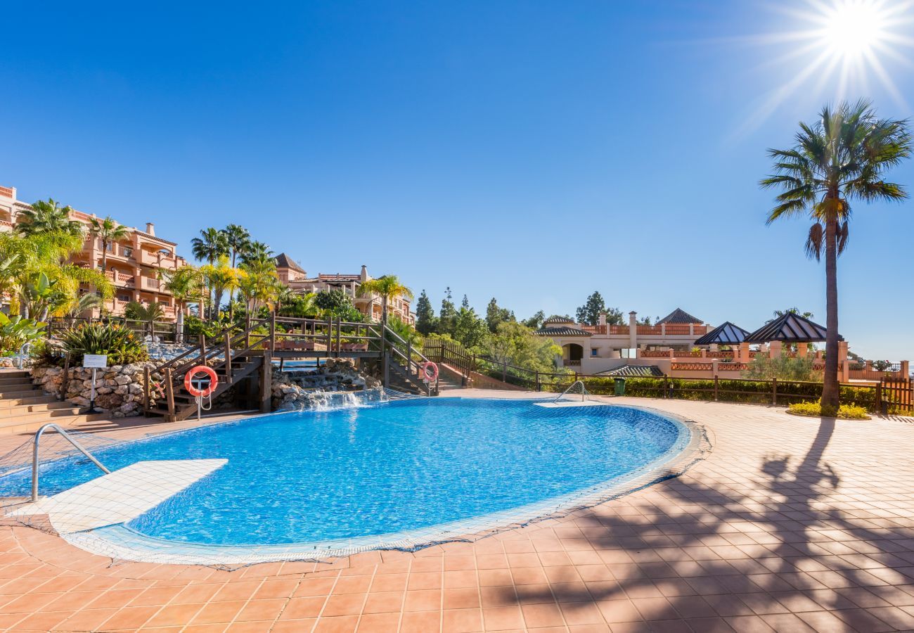 Apartment in Benalmádena - Resort Mediterra | Sea View Apartment near Golf with Pools & Fitness