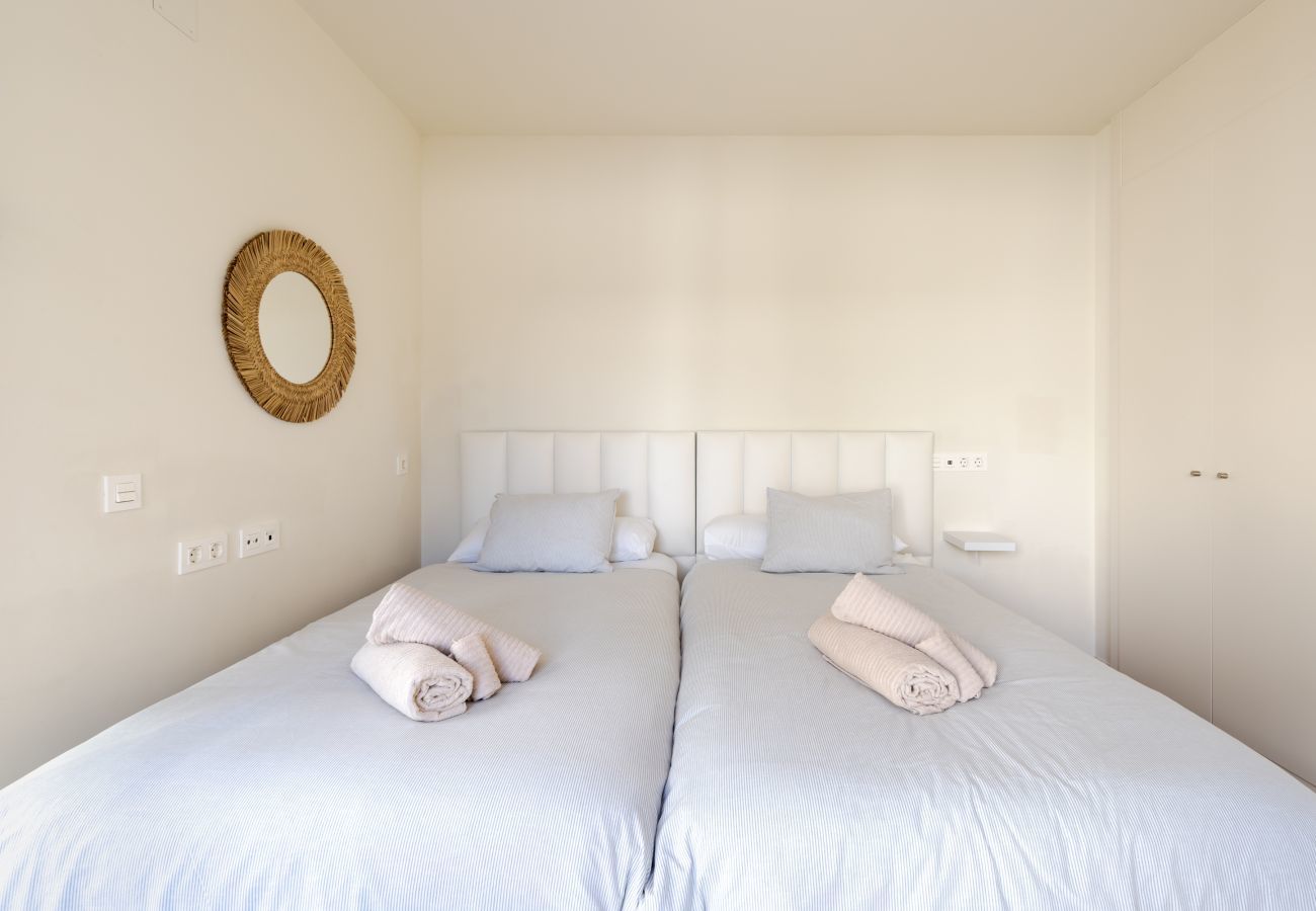 Apartment in La Cala de Mijas - Azalea Lemac | Modern 4-Bedroom Luxury Home with Private Pool, Gym & Roof Terrace