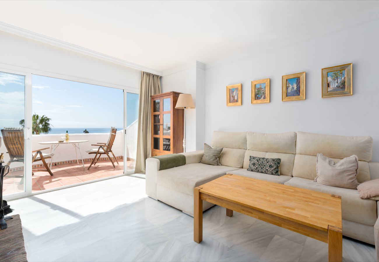 Apartment in Mijas Costa - Jardines de Calahonda IX | 3 Bedroom stunning Sea View Apartment with Terrace & Pool