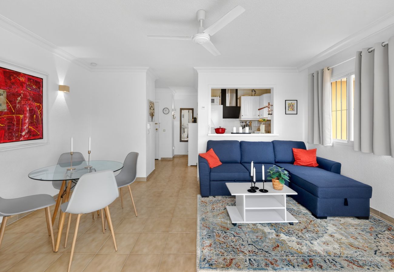 Apartment in Benalmádena - Benalmadena Views | Bright Sea View Apartment near Santa Ana Beach